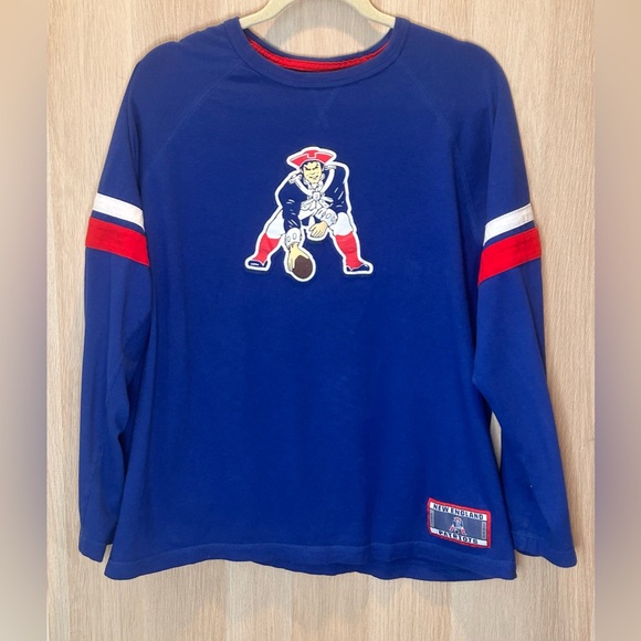 NFL Patriots Minuteman Throwback Embroidered Heavyweight Shirt  XL VF Imagewear - Picture 1 of 14